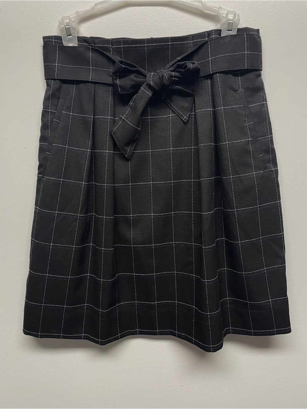H&M Black Windowpane Tie-Waist A-Line Skirt